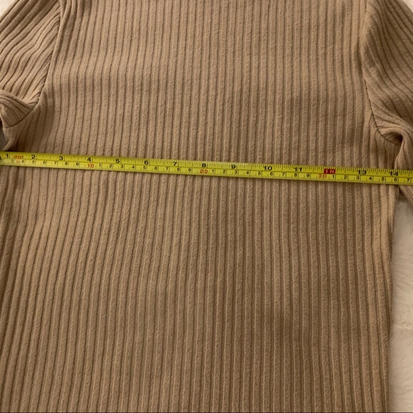 Bershka | Long Sleeve Beige Crop Nevk Top - Picture 7 of 12